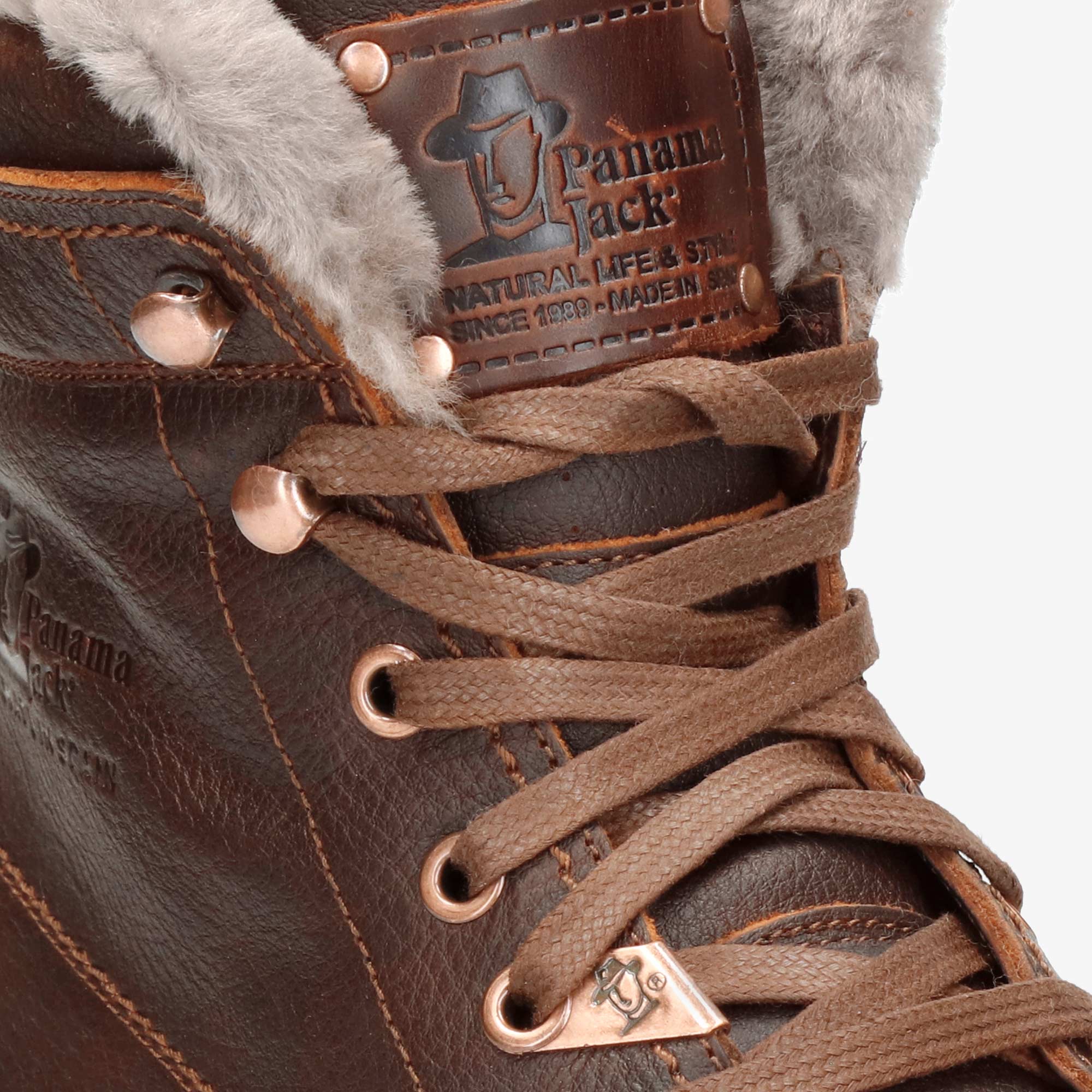 P03 Aviator Igloo C13 Napa Grass Castaño - Image 8